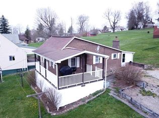 2114 Belmont Ave, Washington, PA 15301