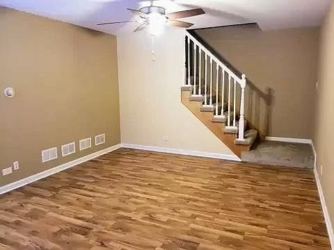 3rd image of 1423 Sacramento Dr