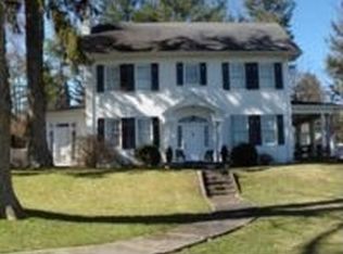 1125 Highland Ave, Hendersonville, NC 28792