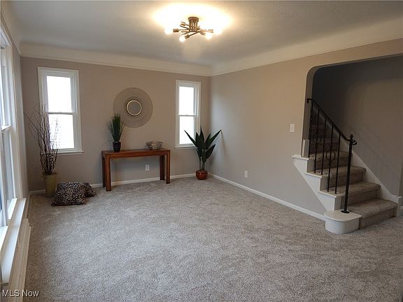 2nd image of 11017 Woodview Blvd