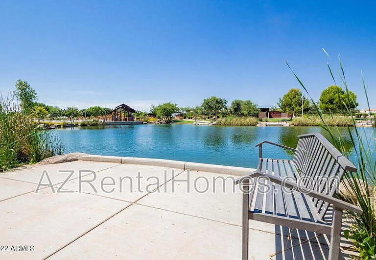 10540 E Sebring Ave — Photo 33