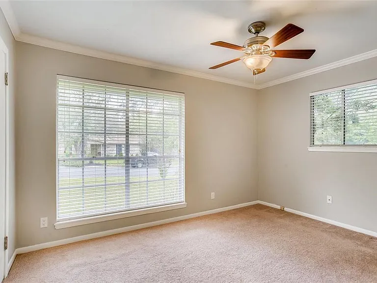 1703 Cannonwood Ln — Photo 5