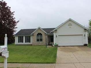 3222 Shepherd St NW, North Canton, OH 44720