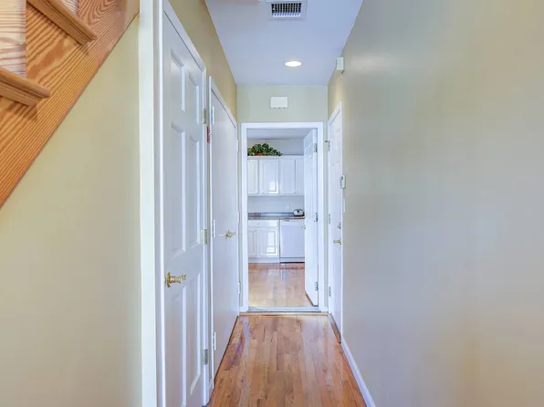 160-32 11th Avenue image 32 of 40