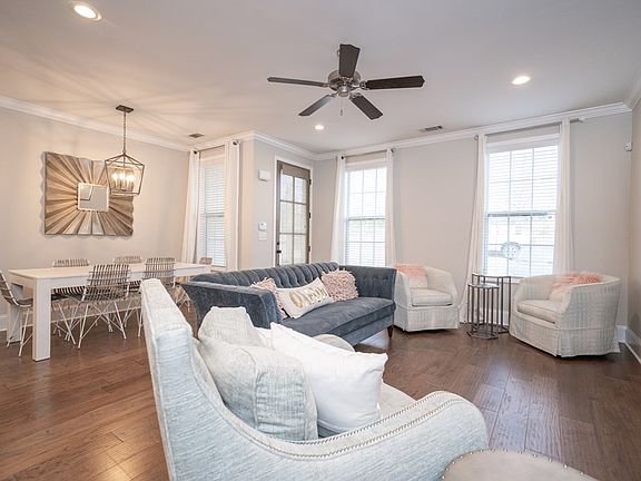 2nd image of 102 Farm View Dr #607