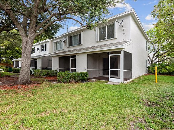 5th image of 11000 Light House Court #11000