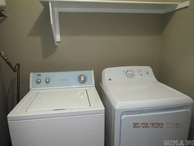 1410 Robins St #5 — Photo 9