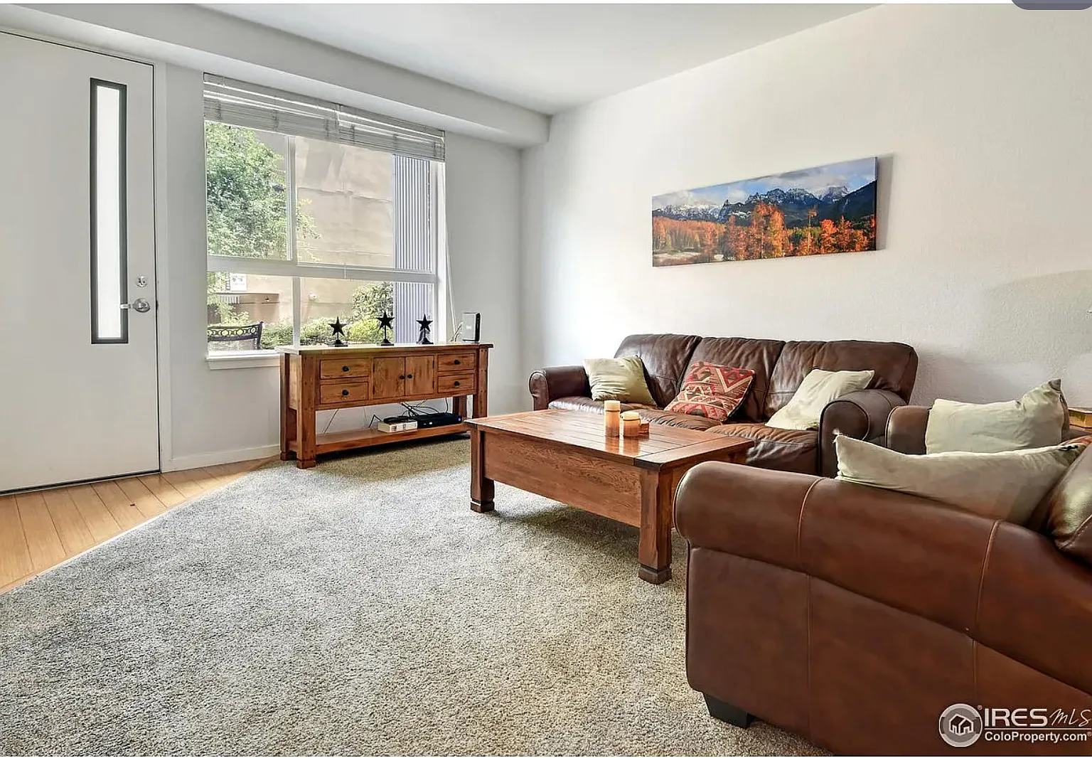 3 bed, 1360 sqft, $3,800 — Photo 3