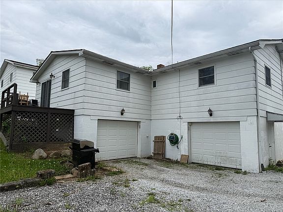 3rd image of 133 Susan Dr