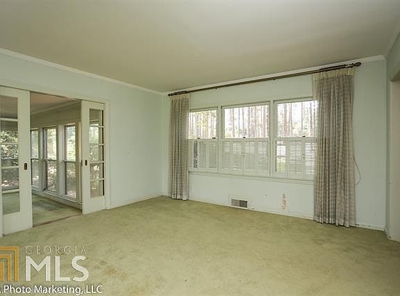 4th image of 721 Dublin Hwy