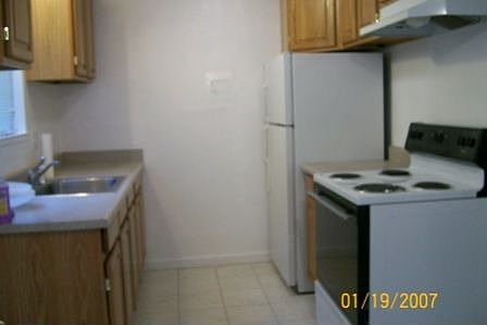 4th image of 1639 Valle Vista Ave