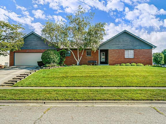 2nd image of 7736 Donwick Dr