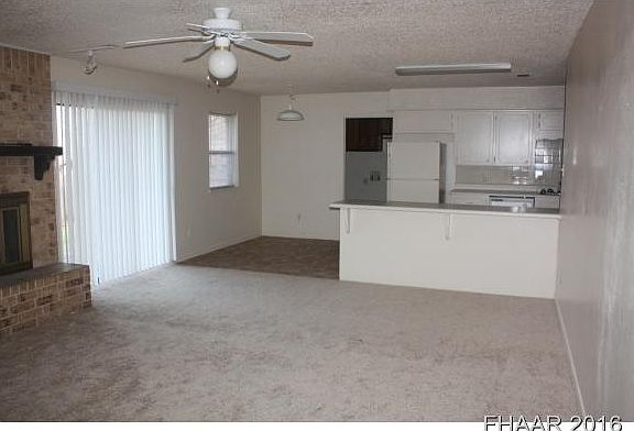2nd image of 425 Cottonwood Dr