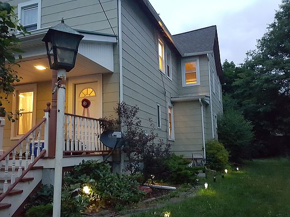 2nd image of 31 Orange Ave