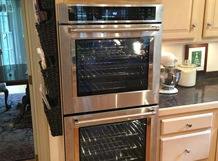 11383 Putnams Mill Rd, Hume, VA 22639