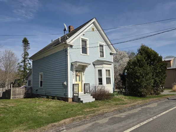 33 Moosehead Trail Highway, Brooks, ME 04921
