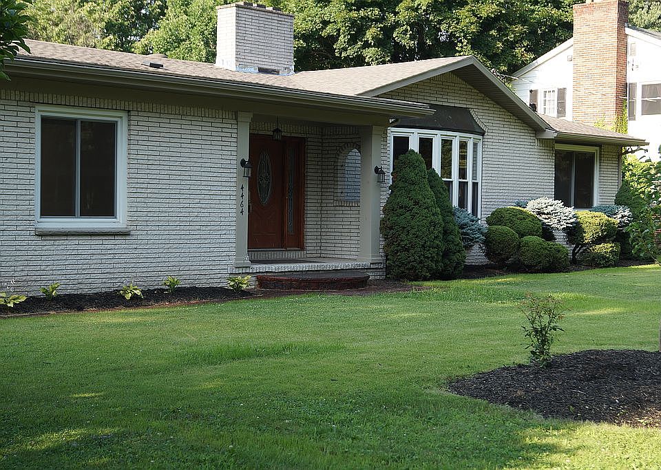 1st image of 4464 Crestridge Dr