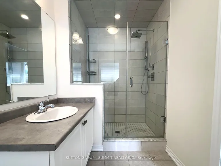 109 Benadir Ave — Photo 31