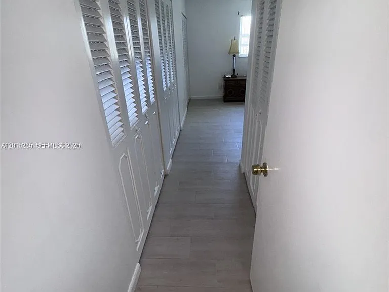 1025 SE 3rd Ave #102 — Photo 8