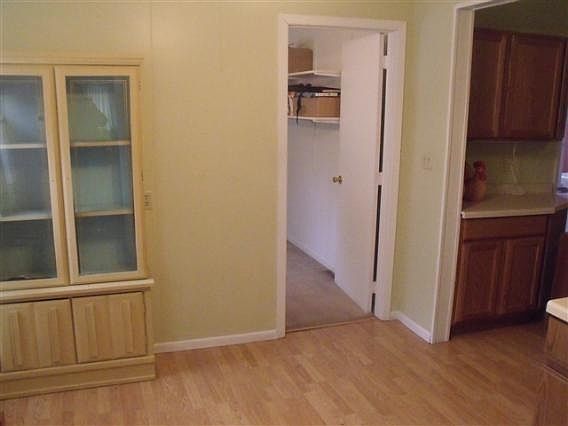 5th image of 110 S McGary St