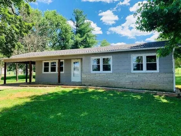 208 E Clouse Street, Mountain Grove, MO 65711
