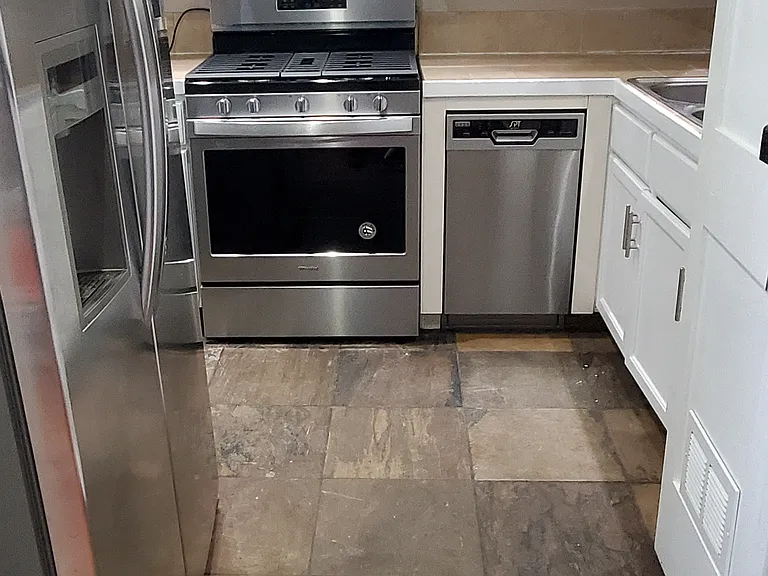 2111 S Bannock St — Photo 11