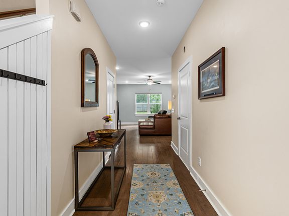 5th image of 2380 Storen St