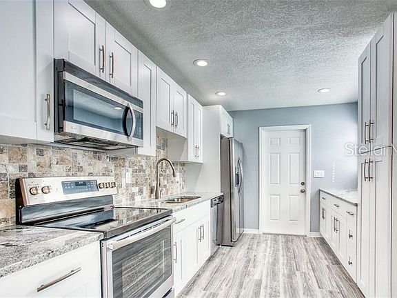 2nd image of 3625 E Royal Palm Cir