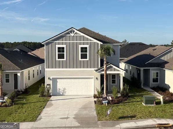 223 Collin Nicholas Dr, Kingsland, GA 31548