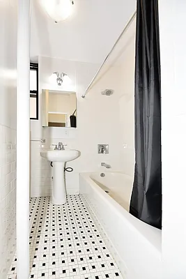 Rented by Buchbinder & Warren | media 15