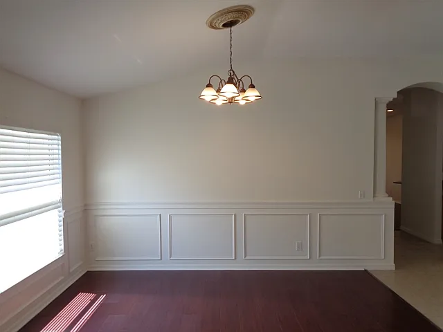 7752 Blue Spring Dr — Photo 5