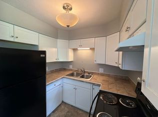 1406 County Road 6, Elkhart, IN 46514