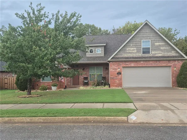 418 Bella Vita St, Springdale, AR 72762