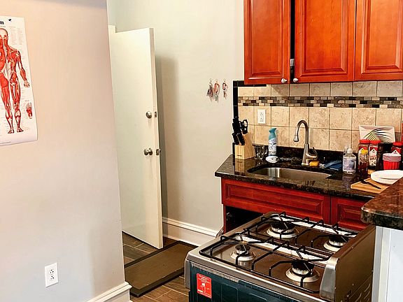 3rd image of 1314-1318 S 21st St #3R