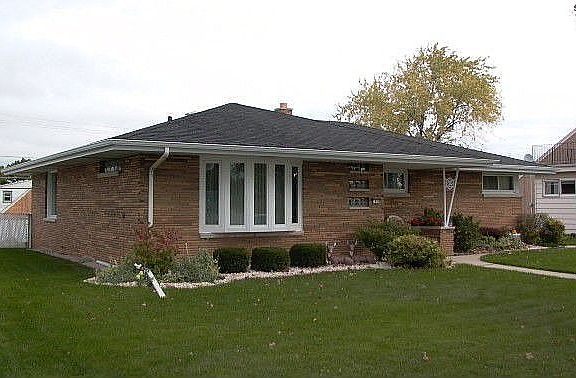 1808 W Whitaker Ave
