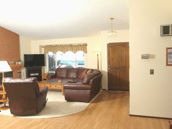 4th image of 13423 Khuram St