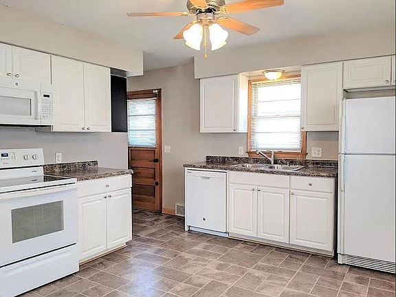 2nd image of 7714 Blondo Dr