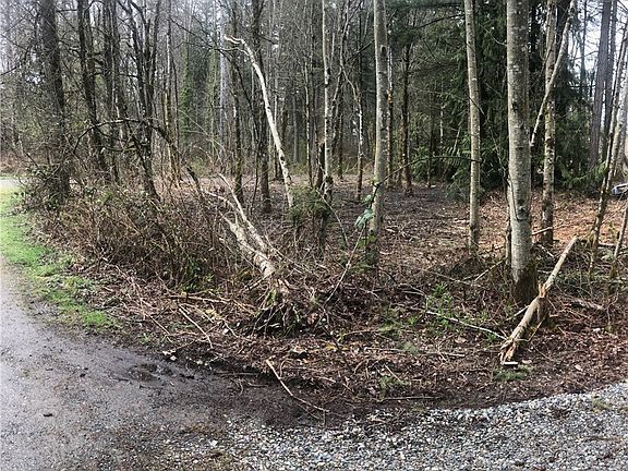 2nd image of 17119 82nd Ave E