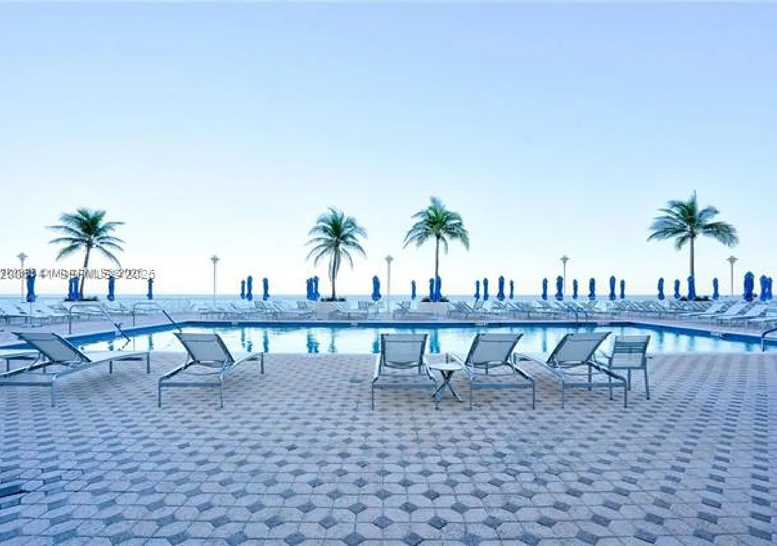1904 S Ocean Dr cu-1707, Hallandale Beach, FL 33009 — Photo 3