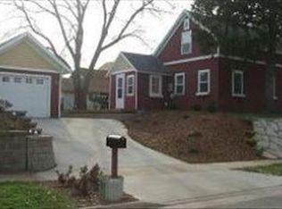 418 Locust St, Onalaska, WI 54650