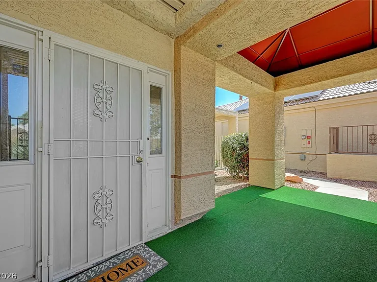 332 Wild Plum Ln — Photo 4