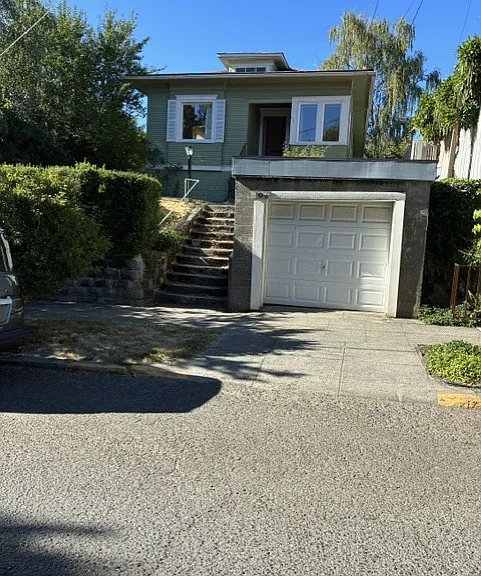 106 Newton St — Photo 15