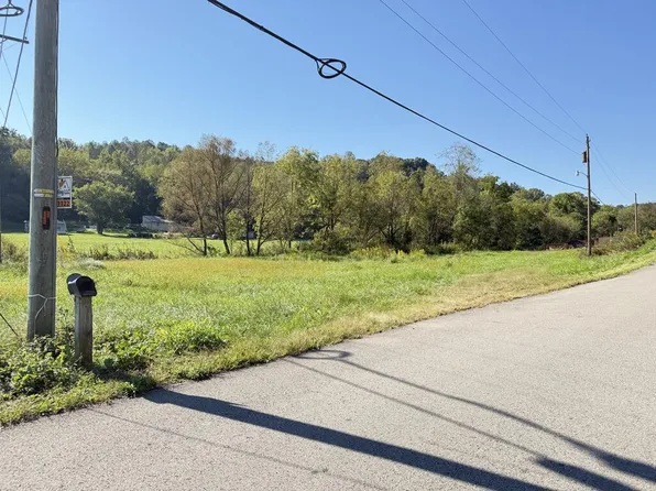 2404 Carver Rd, Franklin Furnace, OH 45629