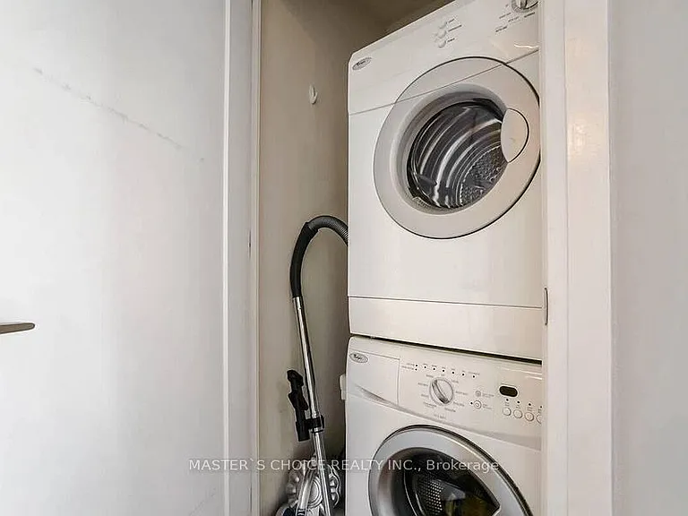 120 Harrison Garden Blvd #1112 — Photo 9