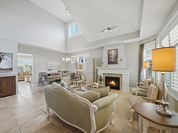 4th image of 5900 Ferry Rd #106