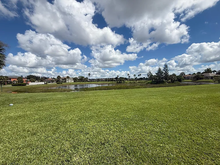 18168 Horizon View Blvd — Photo 30