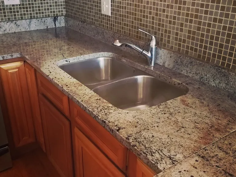 6311 N Albany Ave #1B — Photo 5