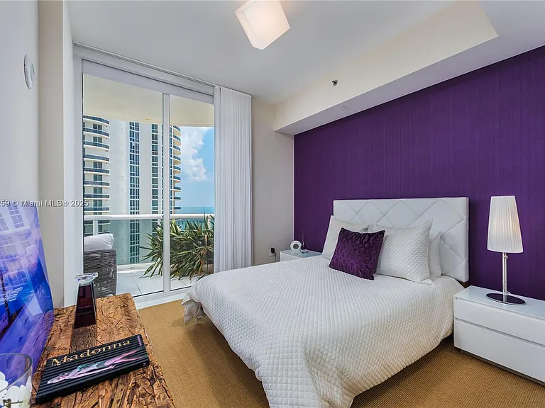 15811 Collins Ave #1702 — Photo 8