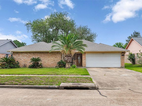 2nd image of 1818 New Orleans St