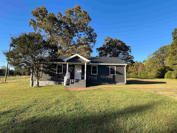 530 Walnut Hill Church Rd, Campobello, SC 29322